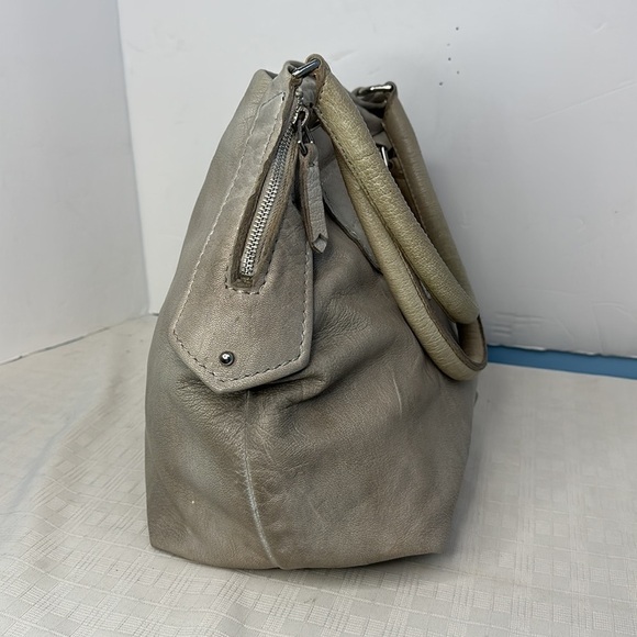 LIEBESKIND BERLIN KUMBA light grey Goat Skin Studded Bag - Picture 4 of 10